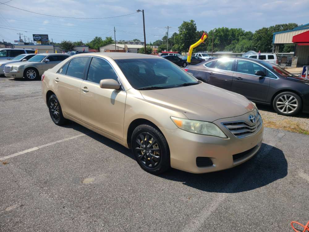 Toyota Camry 2010 Gold